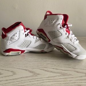 Jordan Retro OG ‘Carmine’